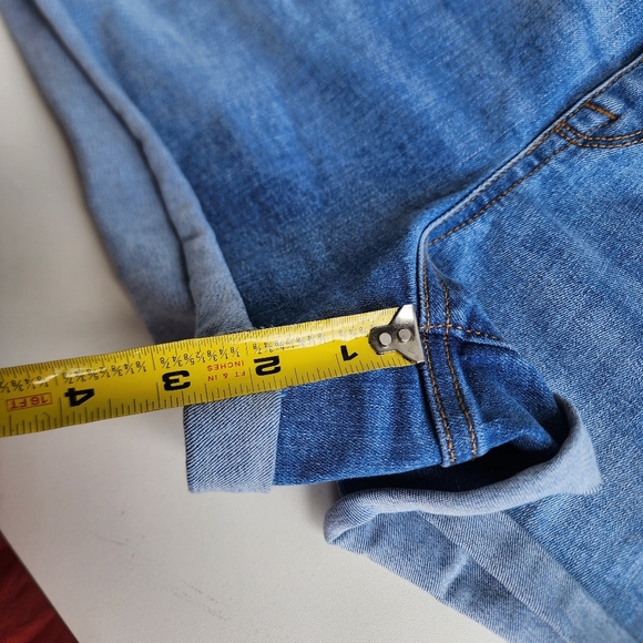 Isabel by Ingrid & Isabel Maternity Womens Midi Shorts Cuffed Hem Blue Size 16 - Picture 2 of 10